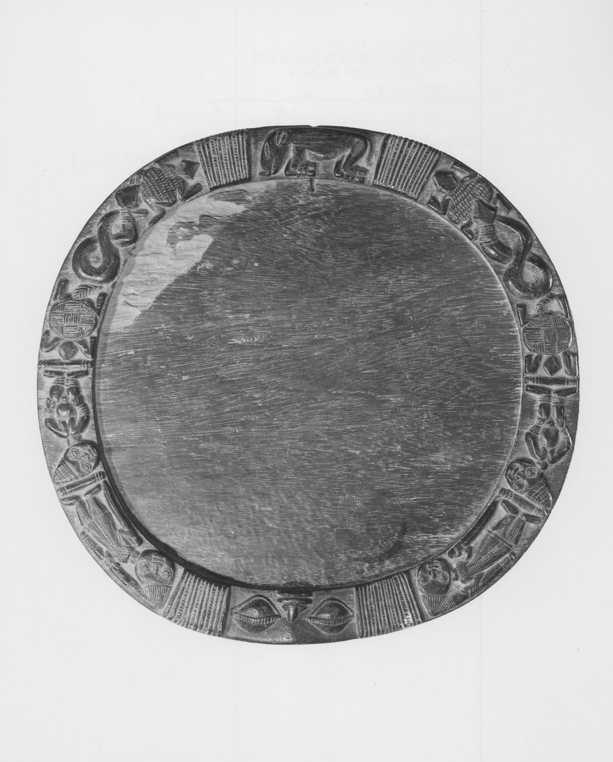 Yoruba Ifá divination tray (Opon Ifá)